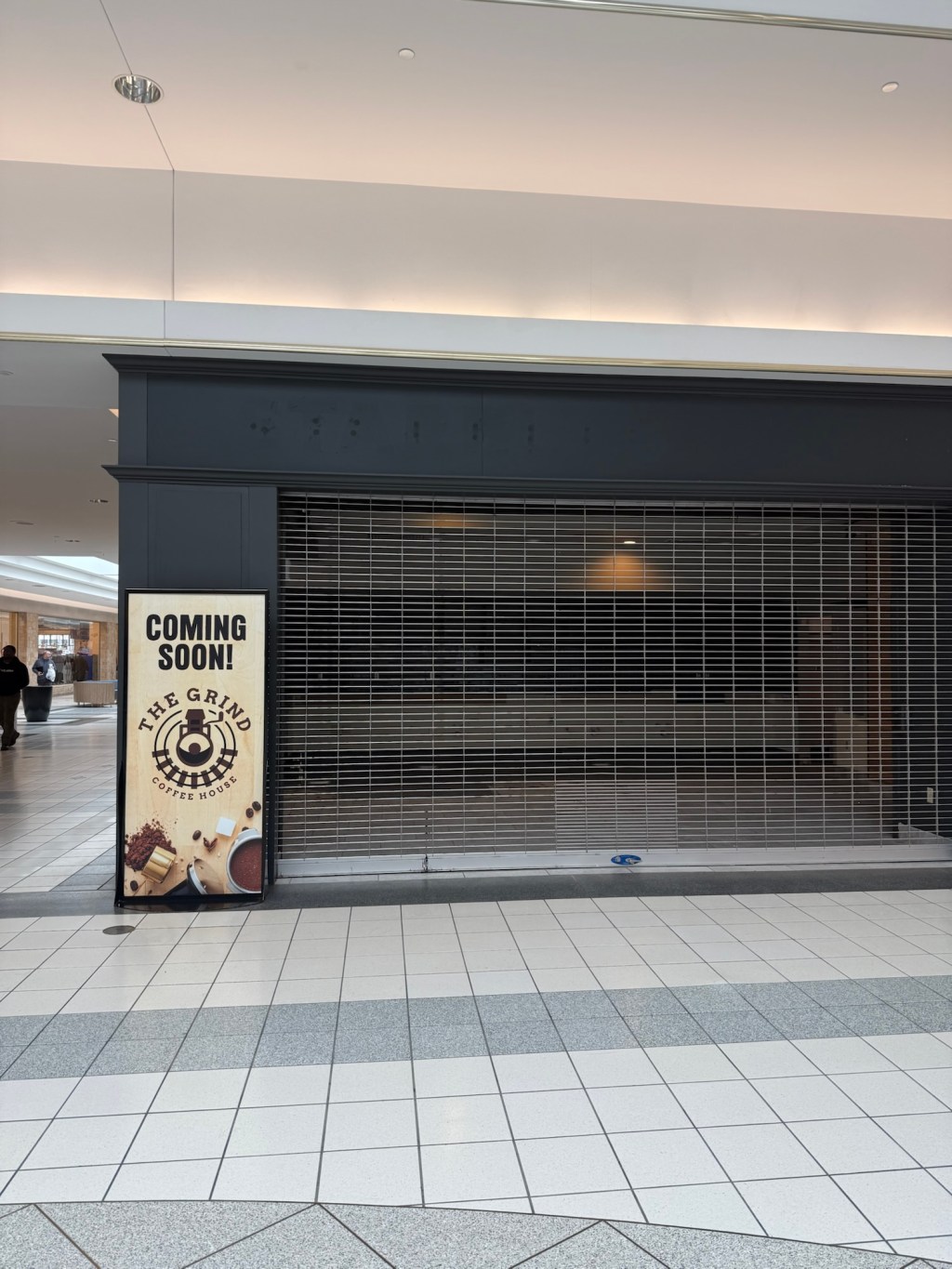 SMALL BUSINESS STEPS UP: The Grind Coffee House Is Replacing Starbucks at Glenbrook&nbsp;Square